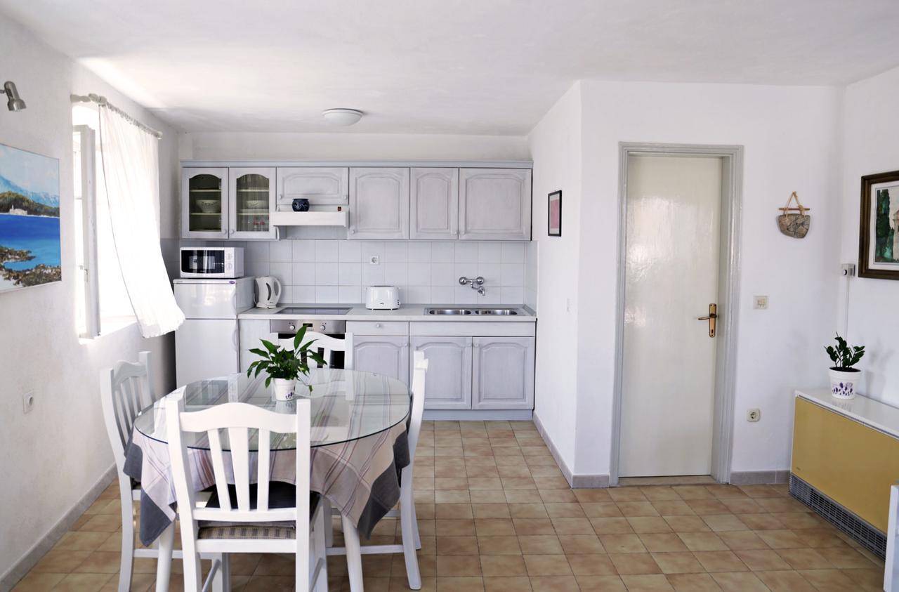 Pinta Apartments لومباردا المظهر الخارجي الصورة